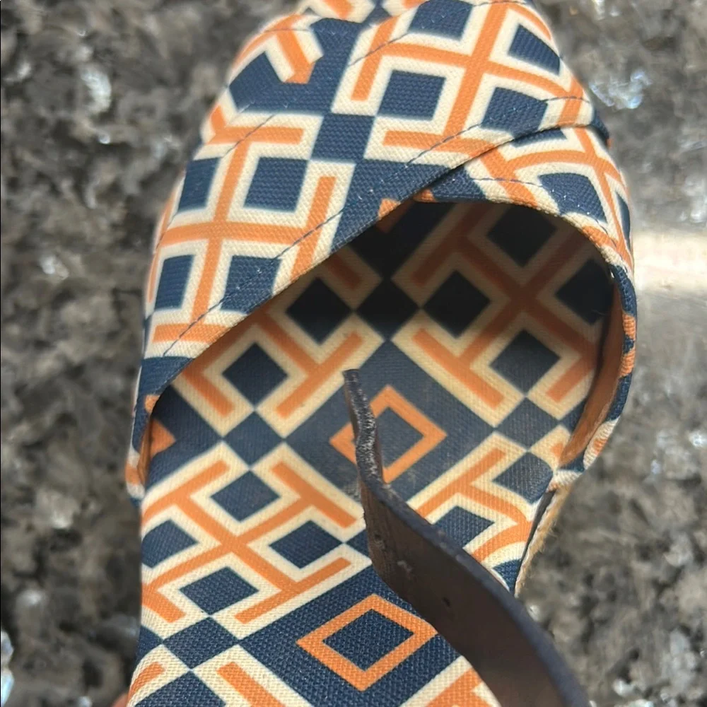Women’s Navy & Orange Geometric Wedge Sandals